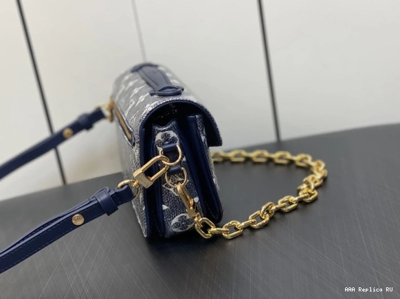 Aaa replica ru METIS EAST POCHETTE LOUIS VUITTON WEST 0715